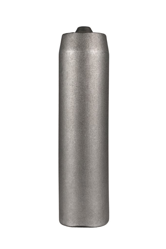Istisnut otkovak 105mm HE: Cilindrični metalni otkovak sa izdignutim krajem